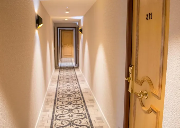 Western Beauséjour Hotel Lourdes