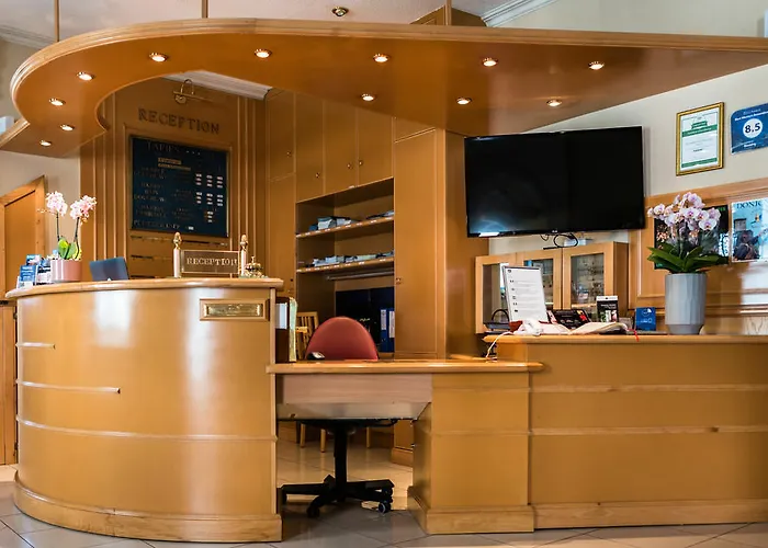 ベスト ウェスタン ヴォーセジュール 3*